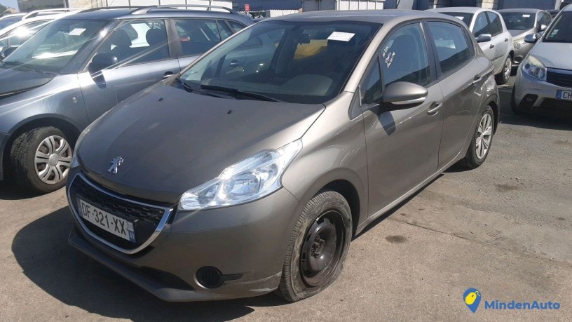 peugeot-208-df-321-xx-big-0