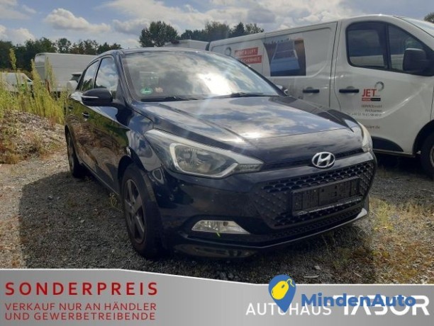 hyundai-i20-12-classic-klima-pdc-62-kw-84-ch-big-2