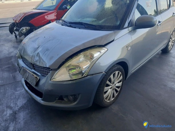 suzuki-swift-iv-13-ddis-75-gl-ref-329685-big-2