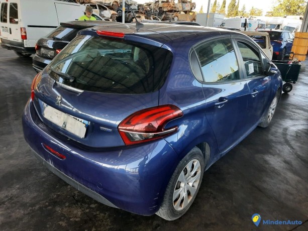 peugeot-208-16-bluehdi-100-active-ref-328210-big-3