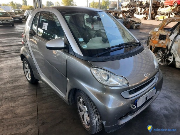 smart-fortwo-ii-coupe-10i-85-ref-328733-big-1