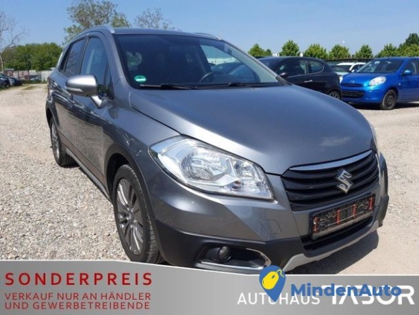 suzuki-sx4-s-cross-16-ddis-aut-4x4-confort-klimaaut-88-kw-120-ps-big-2