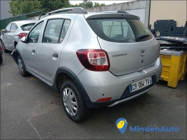 dacia-sandero-ii-stepway-prestige-big-2