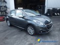 peugeot-208-12-allure-puretech-82-small-1