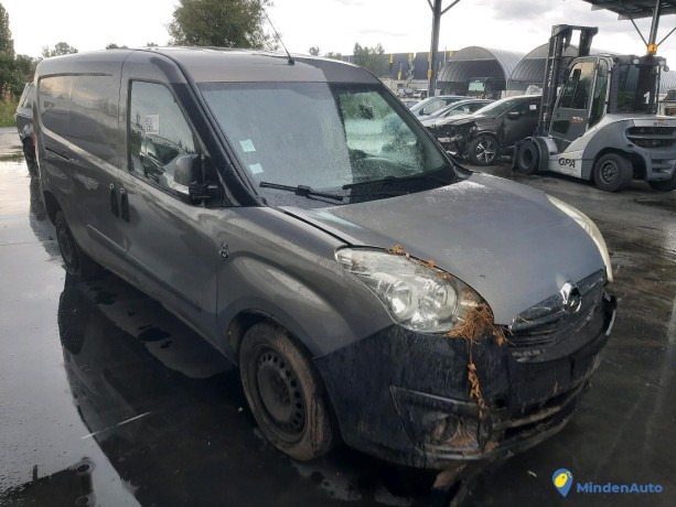 opel-combo-iii-16-cdti-105-ref-330690-big-2