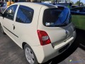 renault-twingo-ii-12i-75-eco2-eu5-ref-331609-small-0