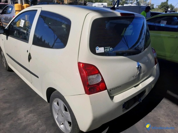 renault-twingo-ii-12i-75-eco2-eu5-ref-331609-big-0