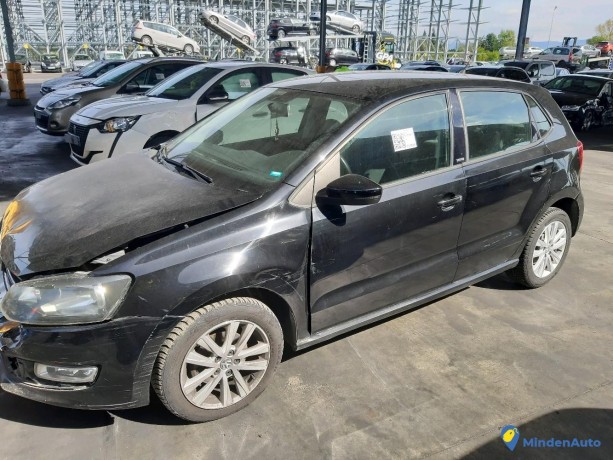 volkswagen-polo-6r-12-tdi-75-style-ref-331856-big-2