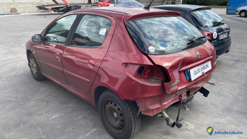 peugeot-206-phase-2-reference-du-vehicule-11916861-big-2