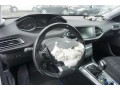 peugeot-308-2-12-puretech-12v-turbo-small-4