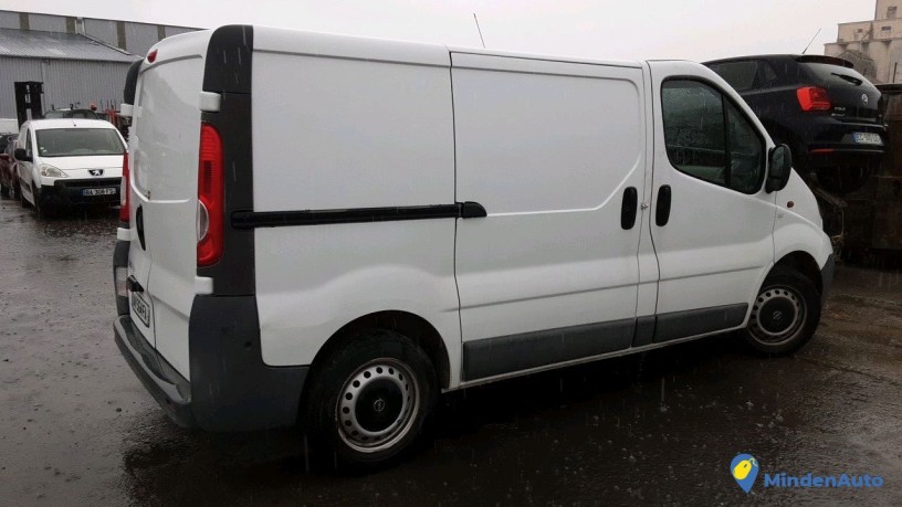 opel-vivaro-av-364-fa-big-1