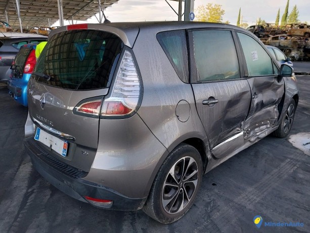 renault-scenic-iii-12-tce-130-bose-ref-332346-big-3