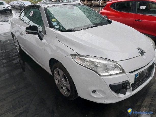 renault-megane-iii-cc-15-dci-110-ref-333324-big-1