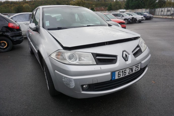 renault-megane-2-big-12