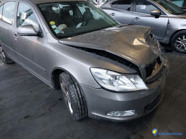 skoda-octavia-ii-16-tdi-105-ref-335778-big-3