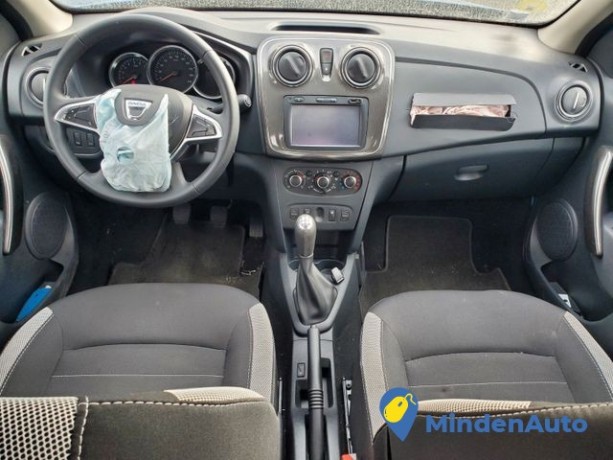 dacia-sandero-ii-stepway-prestige-15-dci-90-big-4