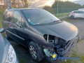 peugeot-807-active-hdi-fap-135-small-2