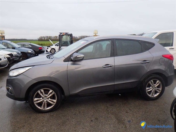 hyundai-ix35-phase-1-17-crdi-115ch-big-2