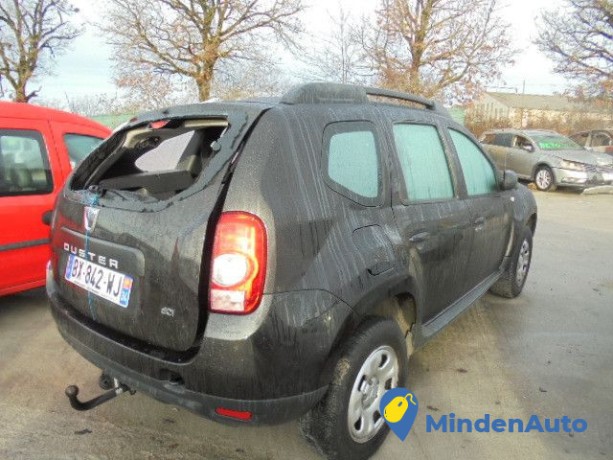 dacia-duster-4x2-15-dci-110-bx842-big-2