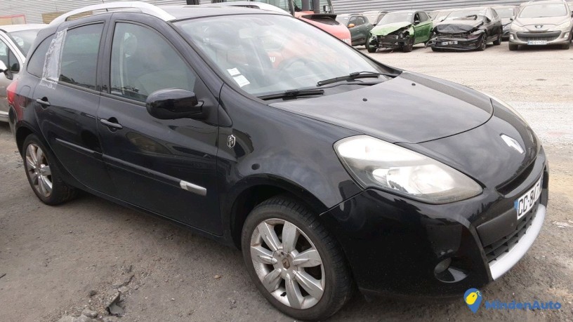 renault-clio-cc-847-an-big-2