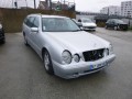 mercedes-classe-e-210-small-1