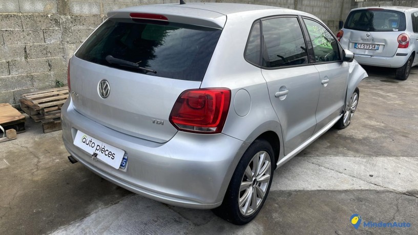 volkswagen-polo-5-phase-1-reference-12176370-big-1