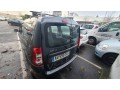 dacia-logan-mcv-1-small-0