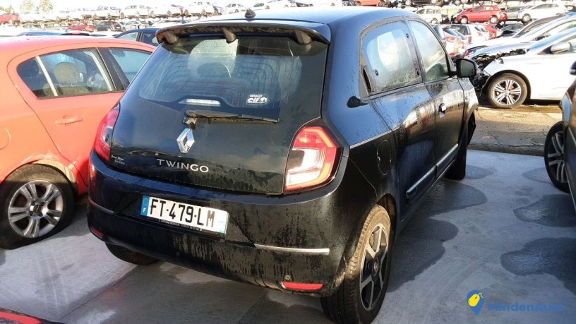 renault-twingo-ft-479-lm-big-2