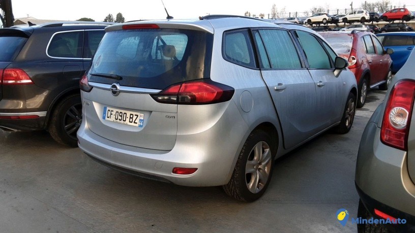 opel-zafira-cf-090-bz-big-3