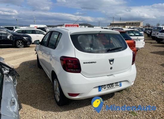 dacia-sandero-15-dci-95-big-0