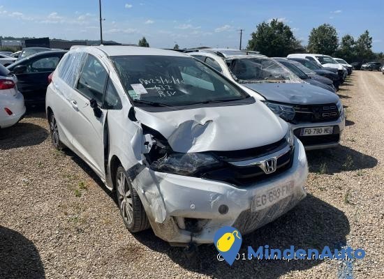 honda-jazz-13i-vtec-102-big-3