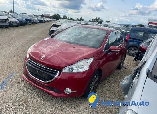 peugeot-208-16-e-hdi-92-big-0