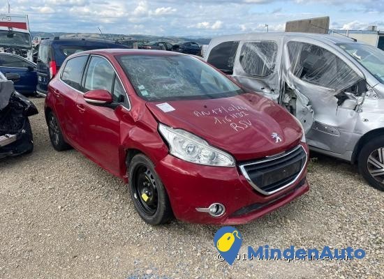 peugeot-208-16-e-hdi-92-big-2