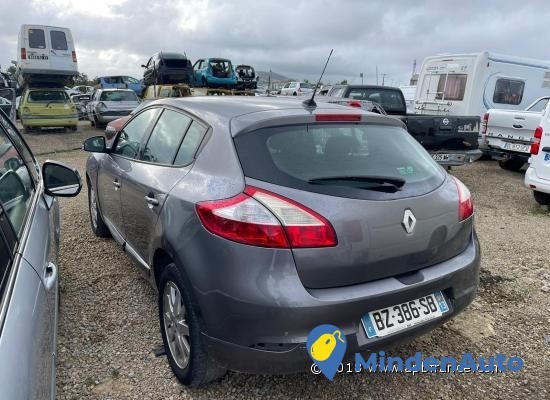 renault-megane-iii-15-dci-110-big-1