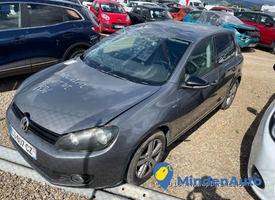 volkswagen-golf-vi-16-tdi-105-big-2