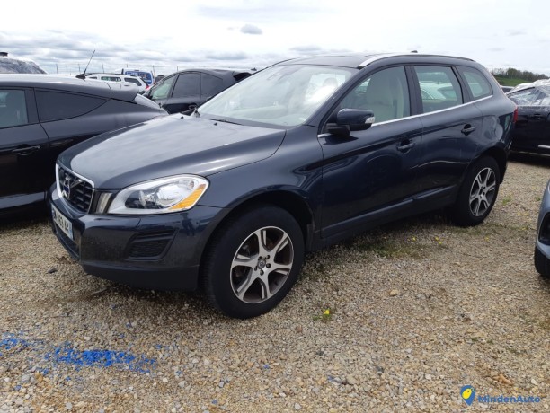 volvo-xc60-20-d3-drive-163-big-0