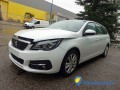 peugeot-308-break-15-hdi-100-small-0