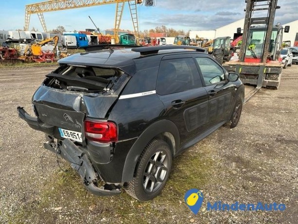 citroen-c4-cactus-16-blu-hdi-selection-motor-16-ltr-73-kw-blue-hdi-fap-big-3