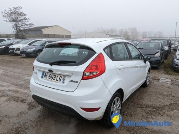 ford-fiesta-trend-125i-82-motor-125-ltr-60-kw-16v-kat-big-1