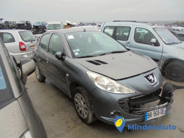 peugeot-206-14-hdi-70-br968-big-3