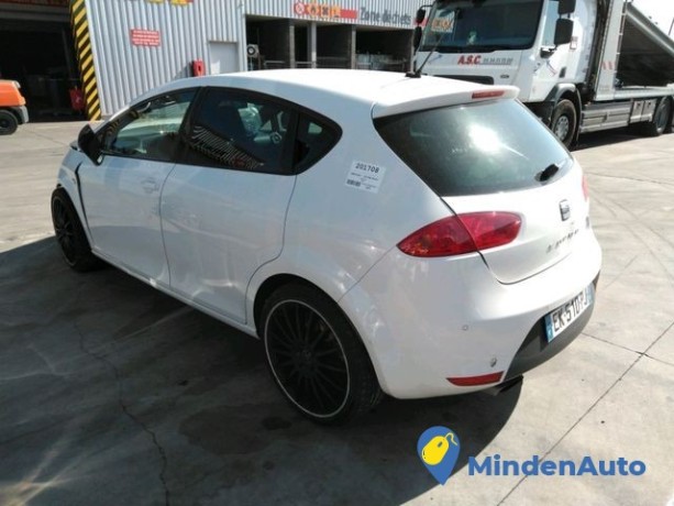 seat-leon-cupra-r-motor-20-ltr-195-kw-16v-t-fsi-big-0