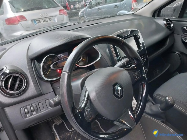 renault-clio-iv-15-dci-90-intens-gazole-big-4