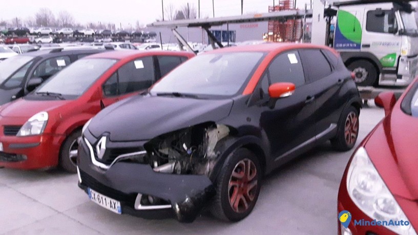 renault-captur-cx-611-ax-big-3