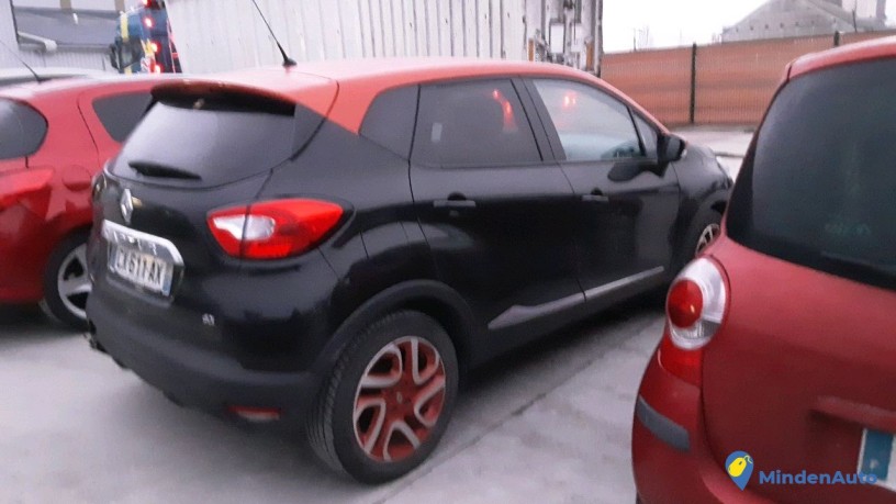 renault-captur-cx-611-ax-big-2