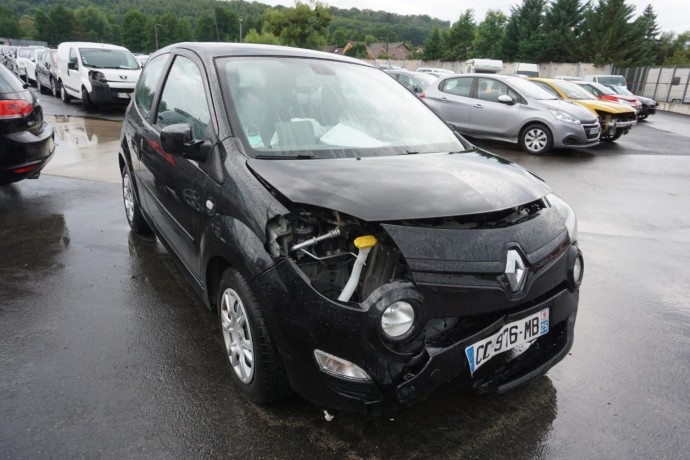 renault-twingo-2-big-10