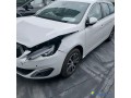 peugeot-308-ii-sw-16-bhdi-120-allure-gazole-small-2