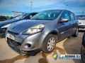 renault-clio-expression-15-dci-75-eco2-small-0