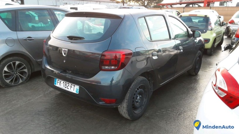 dacia-sandero-fk-182-ft-big-1