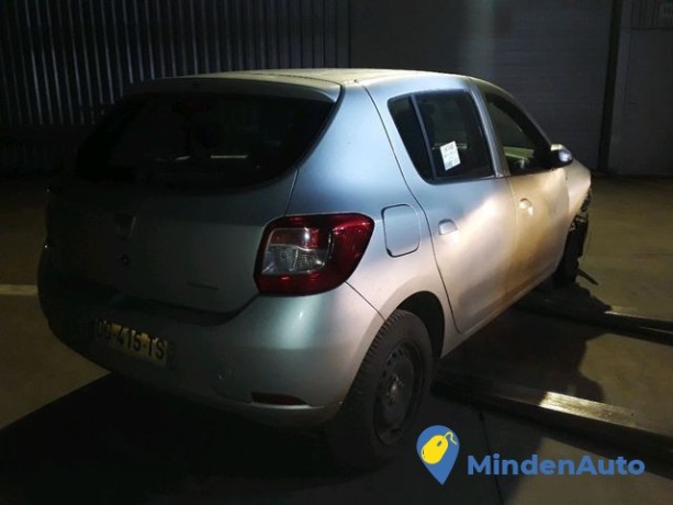 dacia-sandero-ii-phase-1-01-2013-10-2015-sandero-1-big-2