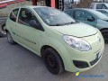 renault-twingo-2-phase-1-small-1